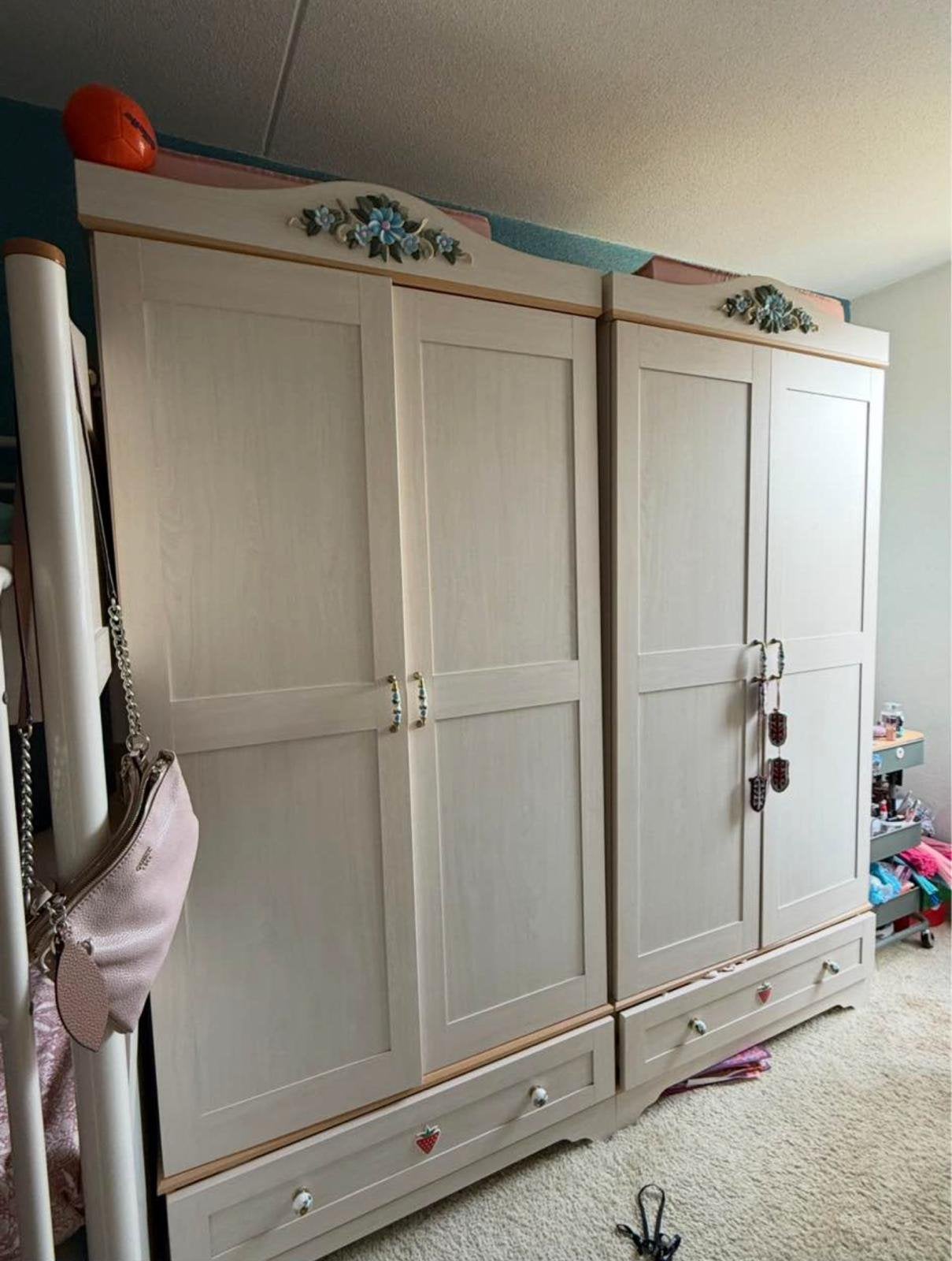 Cilek kinder slaapkamer, bedden, kledingkasten, Ophalen, Zo goed als nieuw