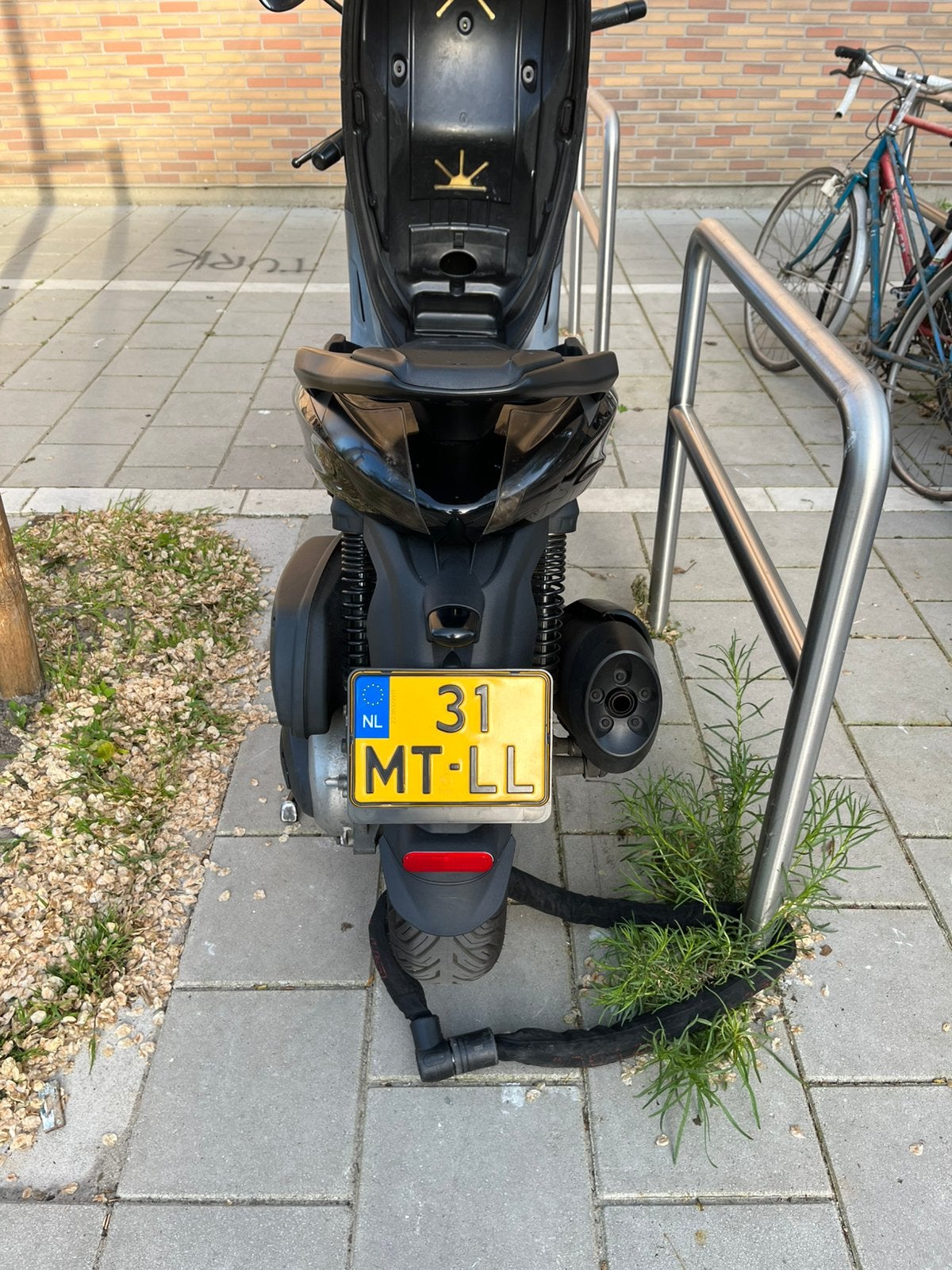 Piaggio beverly 350, Fietsen en Brommers, Scooters | Piaggio, Ophalen, Zo goed als nieuw, Benzine, Overige modellen