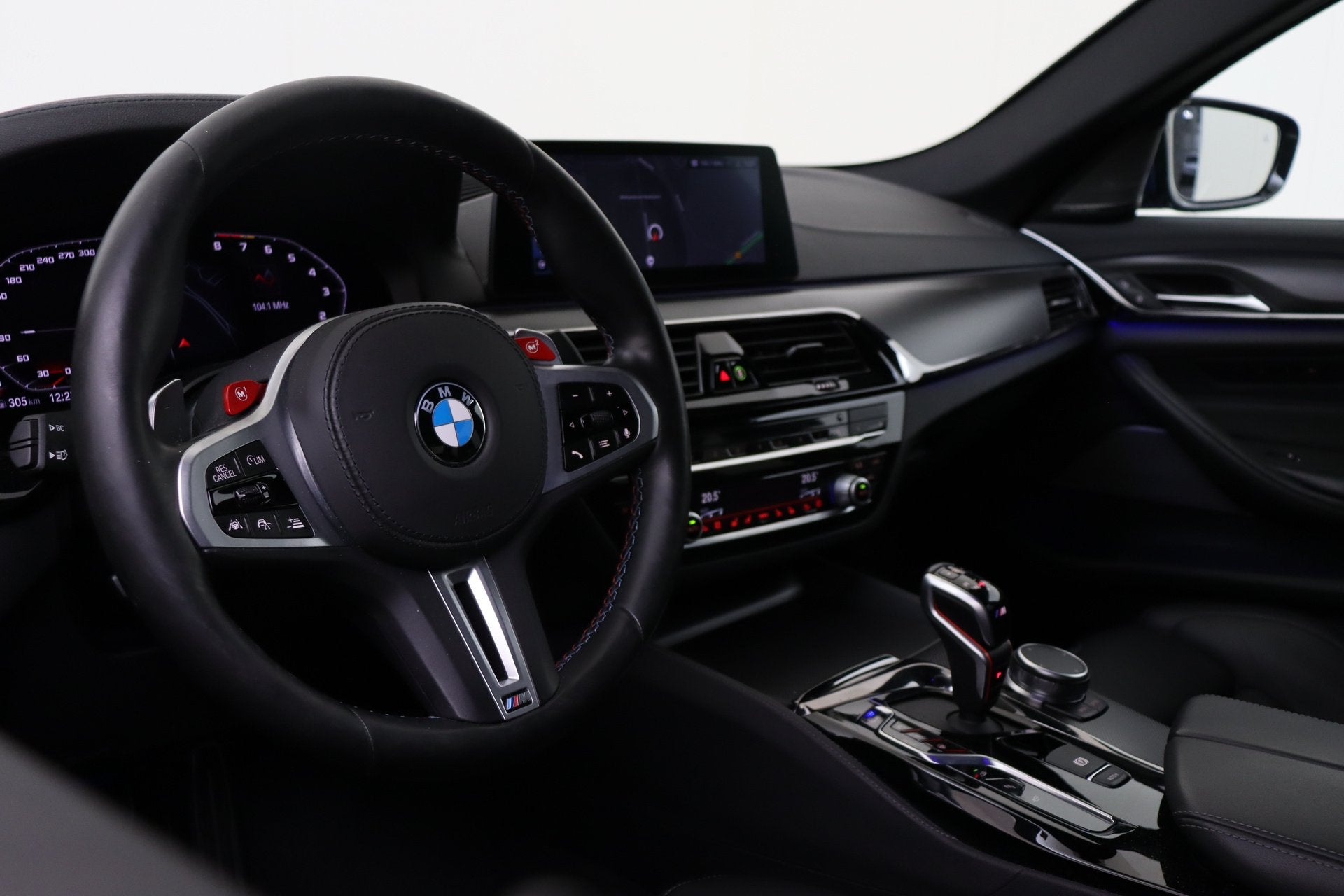 BMW M5 Automaat / Adaptieve LED / M Multifunctionele Stoelen, Gebruikt, Leder, Bedrijf, Vierwielaandrijving