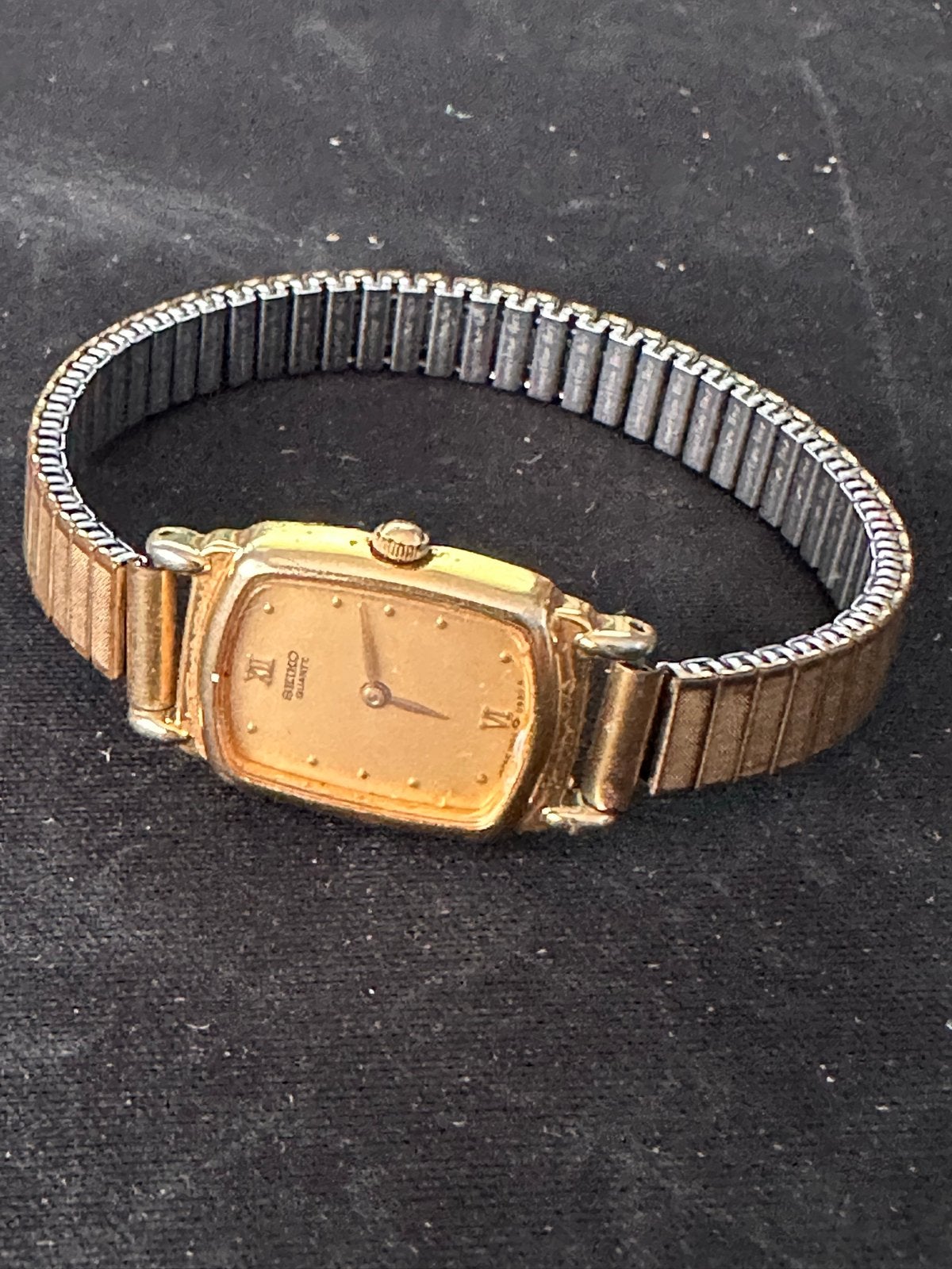 Vintage Seiko Quartz Dameshorloge Goudkleurig, Sieraden, Tassen en Uiterlijk, Horloges | Dames, Gebruikt, Polshorloge, Ophalen of Verzenden