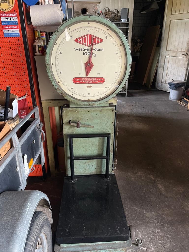Retro vintage Molen klok weegschaal 100 kg, Ophalen, 100 kg of meer, Zo goed als nieuw, Overige typen