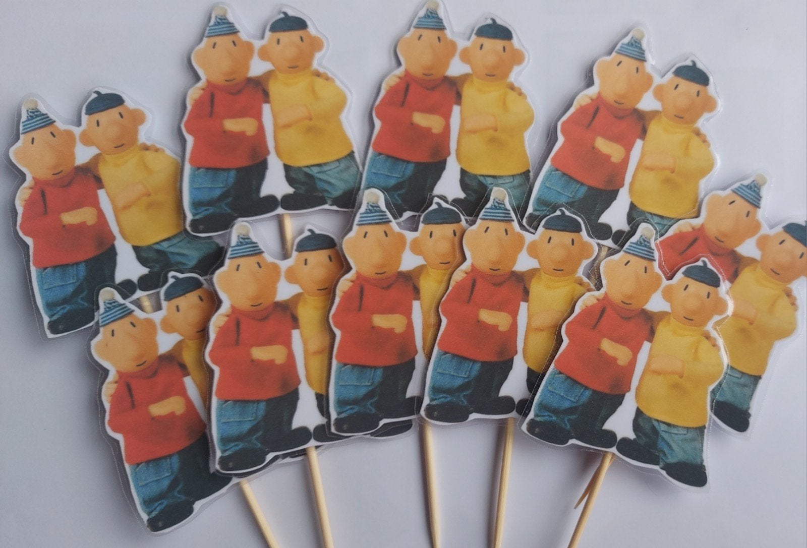 Set van 10 Buurman en buurman cupcake traktatie prikkers, Hobby en Vrije tijd, Ophalen of Verzenden, Nieuw, Versiering, Verjaardag