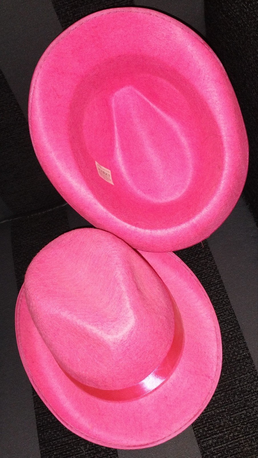 2x Roze Hoeden - Feestelijke Fedora Stijl, Kleding | Dames, Hoeden en Petten, Hoed, One size fits all, Ophalen of Verzenden, Onbekend