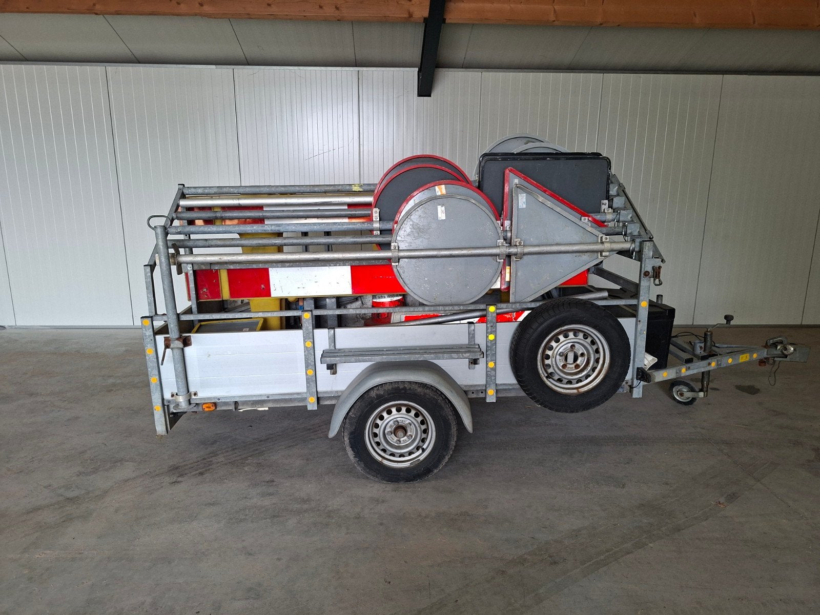 Afzetting aanhangwagen, Ophalen