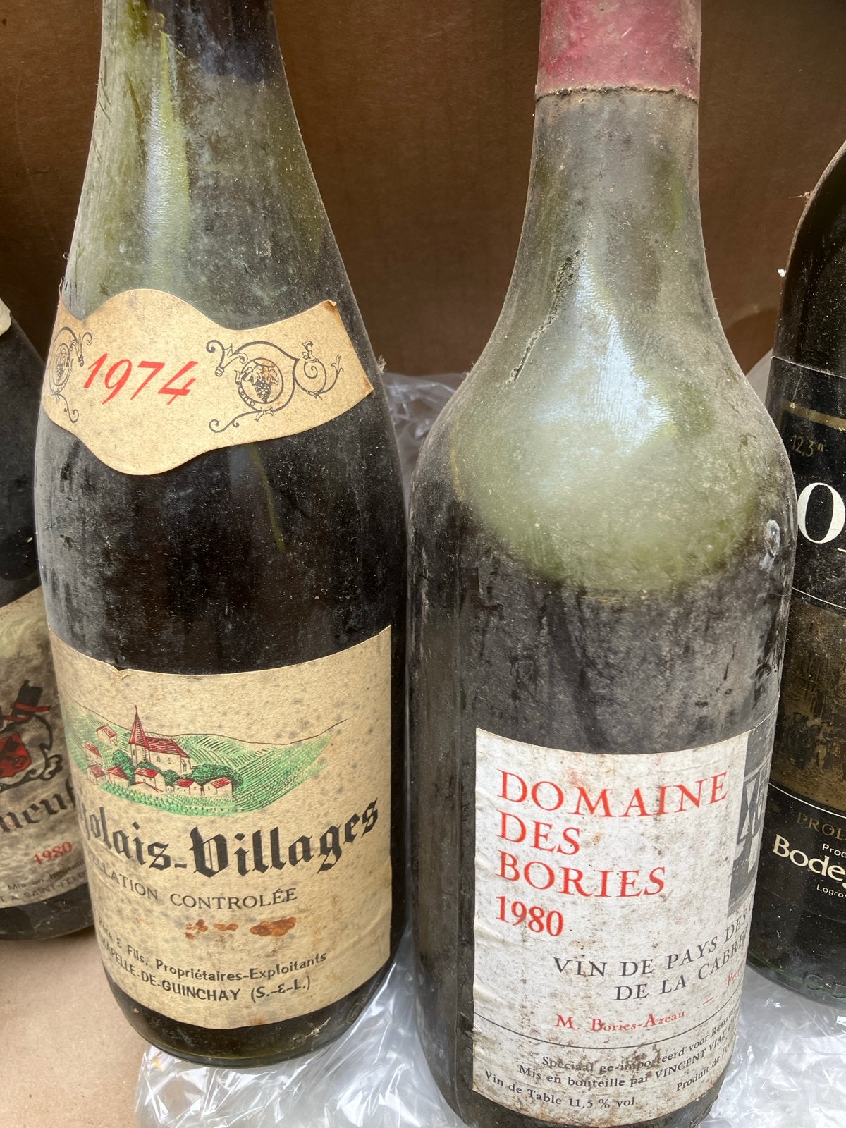 Oude Franse wijnflessen jaren '80 - keldervondst Chateauneuf, Verzamelen, Ophalen of Verzenden, Gebruikt, Frankrijk, Rode wijn