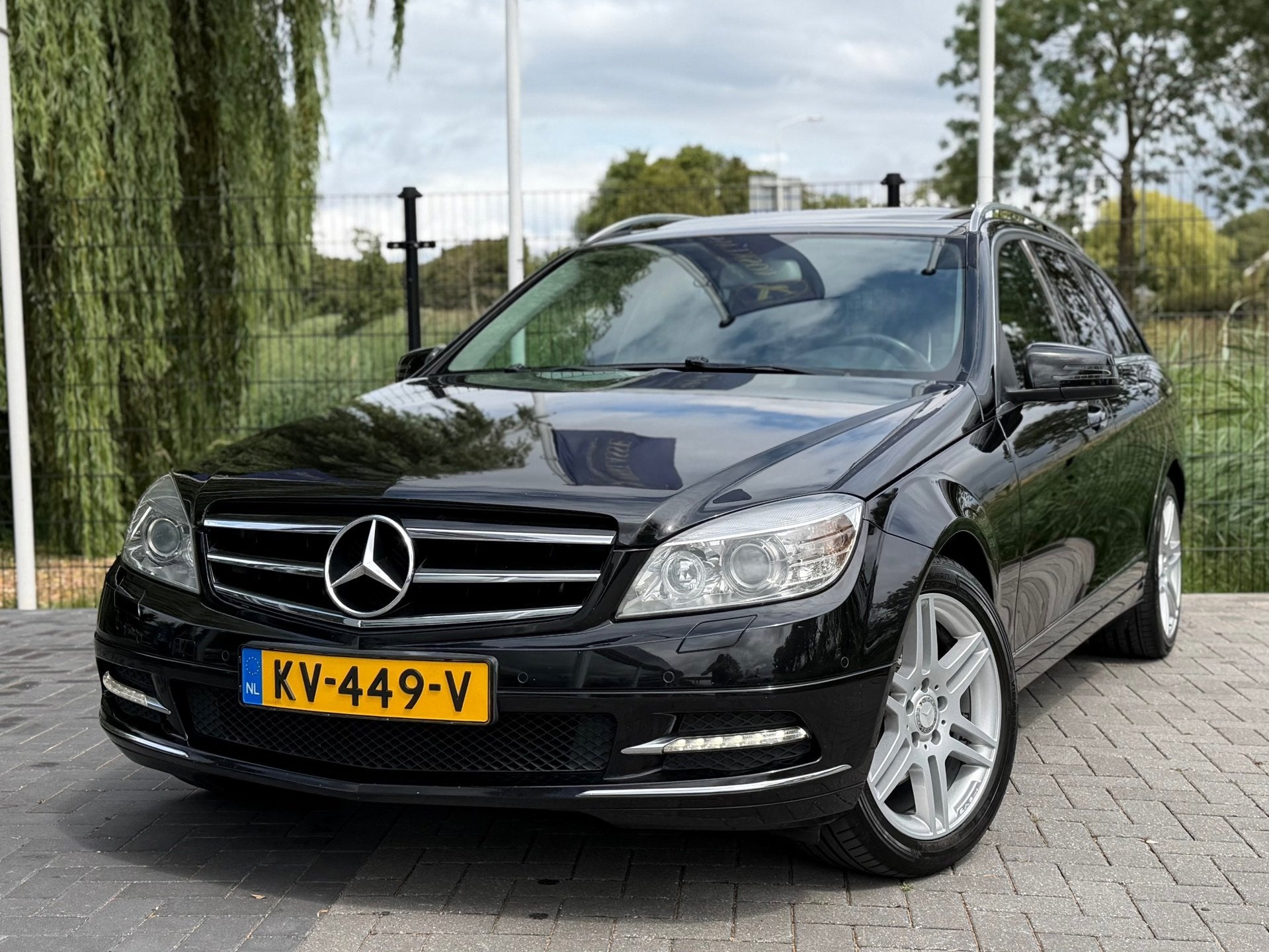 Mercedes-Benz C-klasse Estate 300 Avantgarde V6 AUT / CLIMA, Auto's, Automaat, Euro 5, Achterwielaandrijving, Zwart