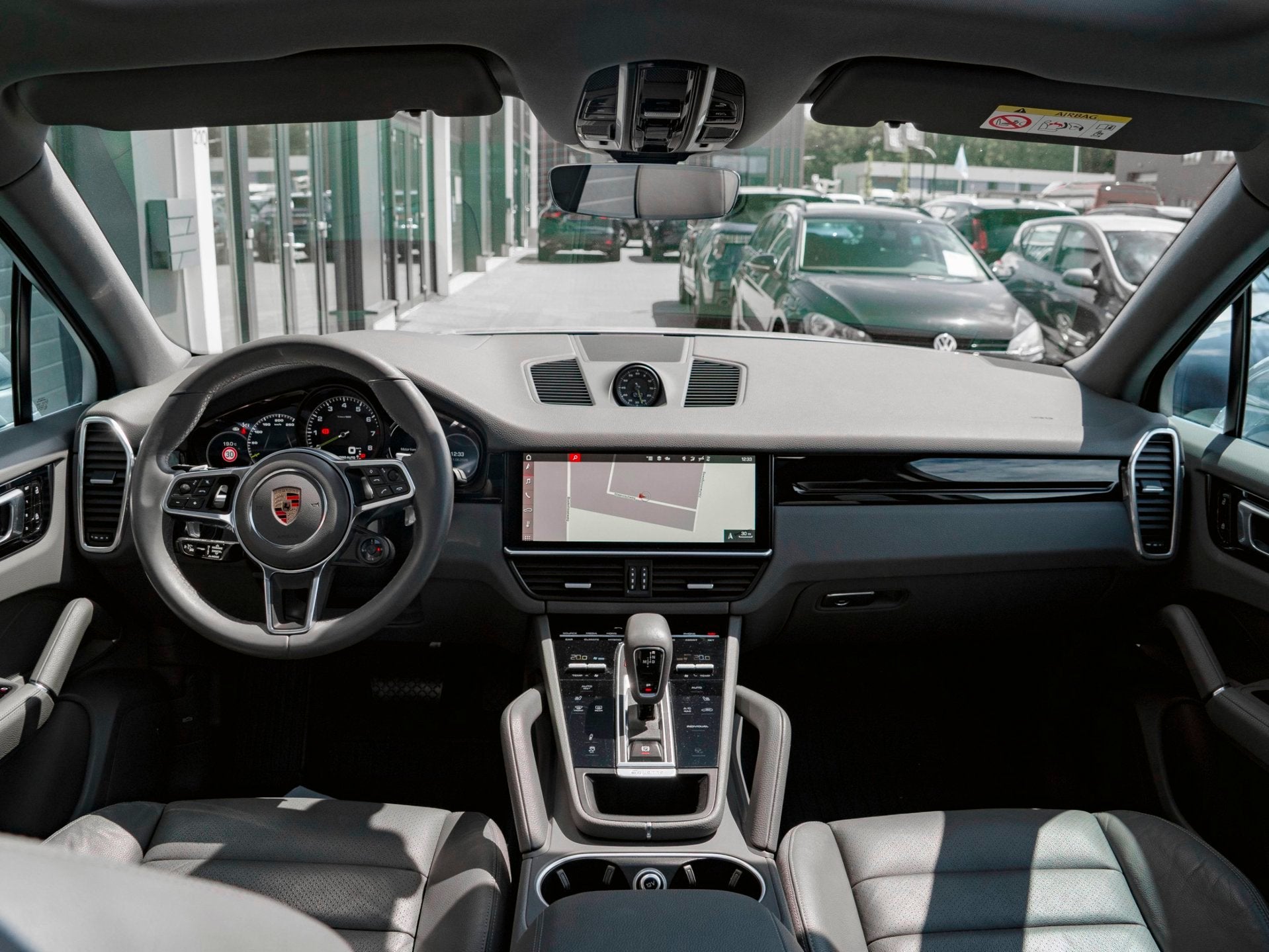Porsche Cayenne 3.0 E-Hybrid Sport-Chrono|Stoelverwarming|Bo, Auto's, Automaat, Cayenne, Gebruikt, Zwart