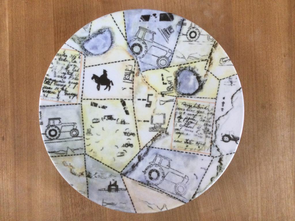 Kunst op tafel - plaatsbord - onderbord - Pampa’s, Ophalen of Verzenden, Overige stijlen, Bord(en)