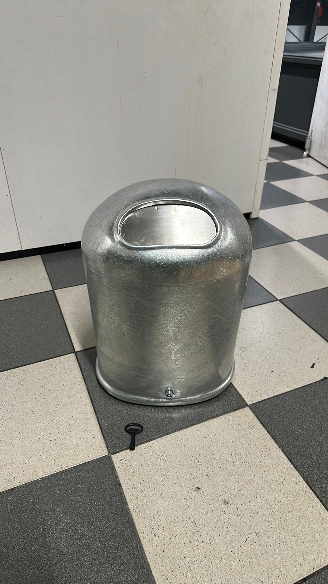 Vuilnisbak nieuw, Ophalen, 50 – 75, Met pedaal, Nieuw