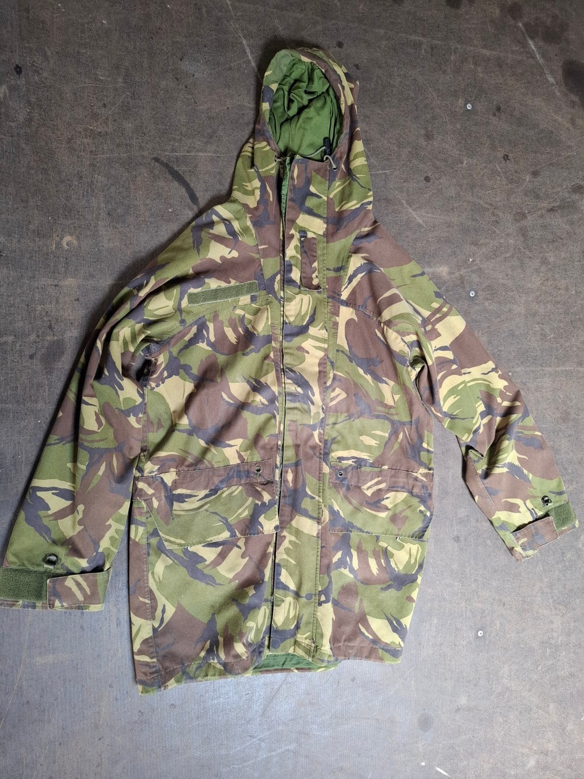 Militair camouflage jas, maat XXL (voor lange personen), Kleding | Heren, Ophalen, KWINTE T KLM KLEDING, Overige maten, Gedragen