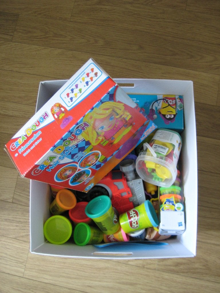 Doos vol met Play Doh! Lekker creatief bezig zijn! 20 euro, Ophalen of Verzenden, Zo goed als nieuw, Bouwen