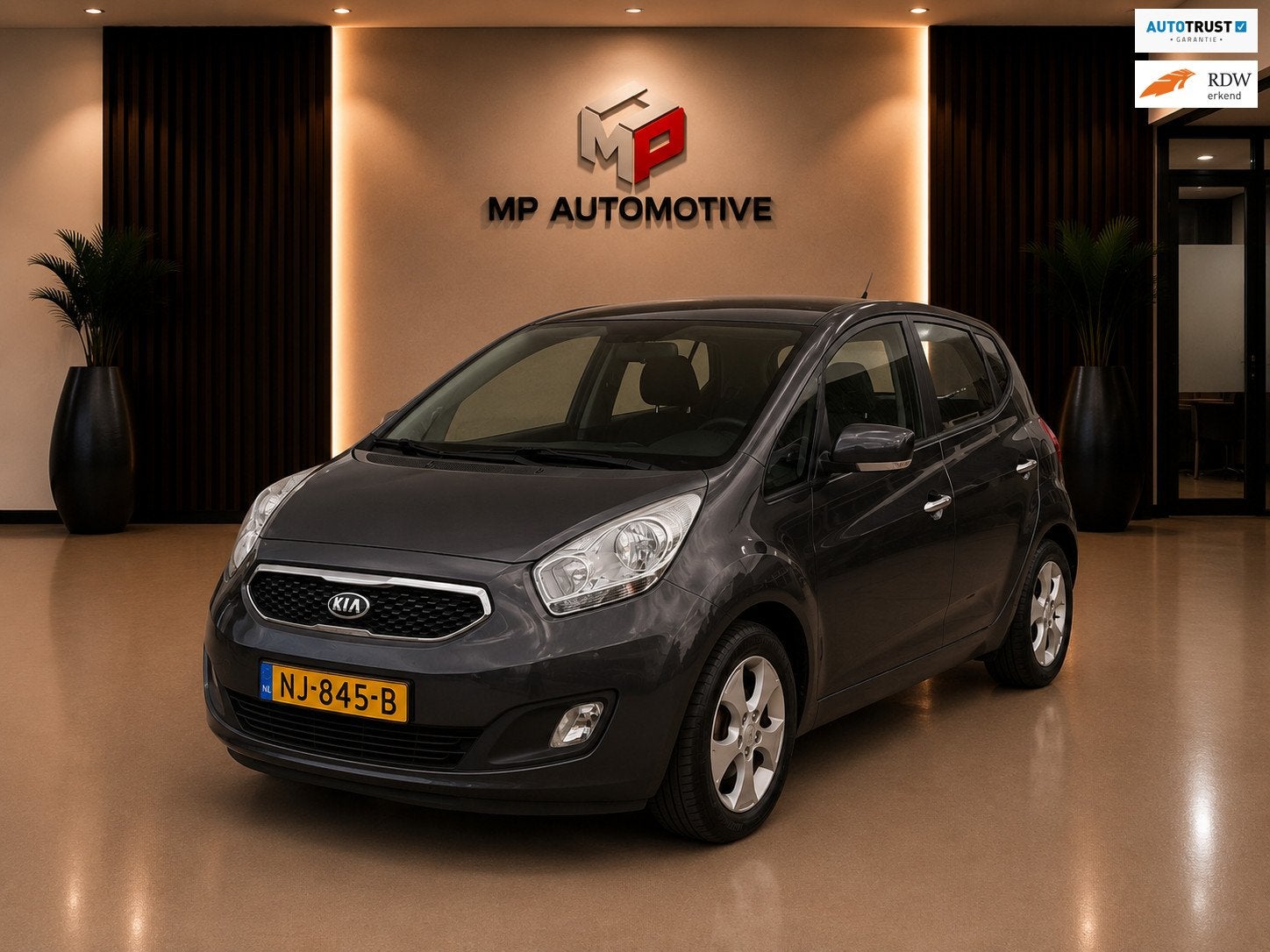 Kia Venga 1.6 CVVT Super Pack|AUT|TREKHAAK|AIRCO|CRUISE|STOE, Auto's, Euro 5, 1591 cc, Leder en Stof, Bedrijf