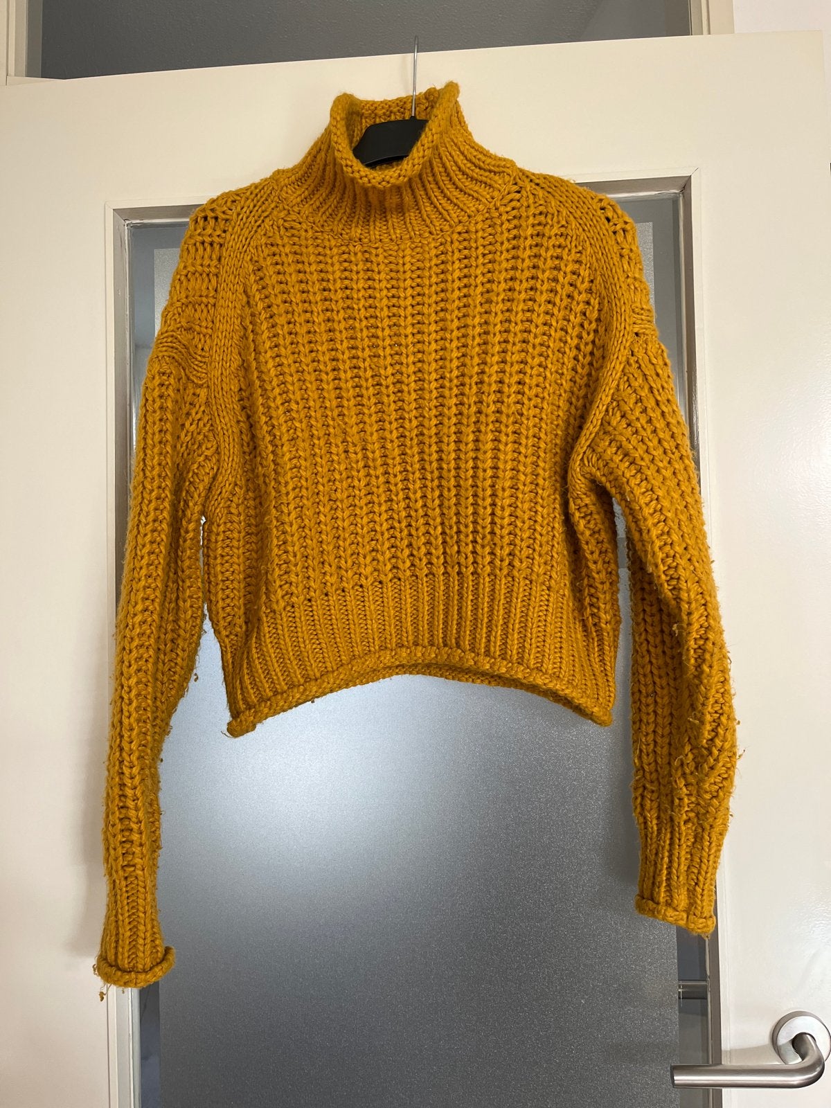 H&M okergele/kerrie Grofgebreide Coltrui Maat XS, Ophalen of Verzenden, Zo goed als nieuw, Maat 34 (XS) of kleiner, Geel