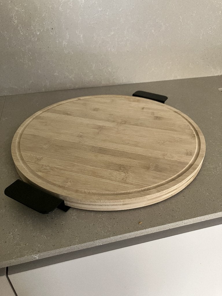 Grote ronde houten serveerplank / charcuterie board., Huis en Inrichting, Keuken | Keukenbenodigdheden, Hout, Snij-/serveerplank