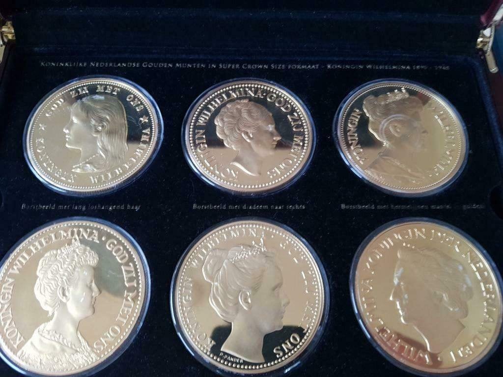 Nederland Set vergulde tientjes Koningin Wilhelmina.in kist, Goud, Koningin Wilhelmina, 10 gulden, Verzenden