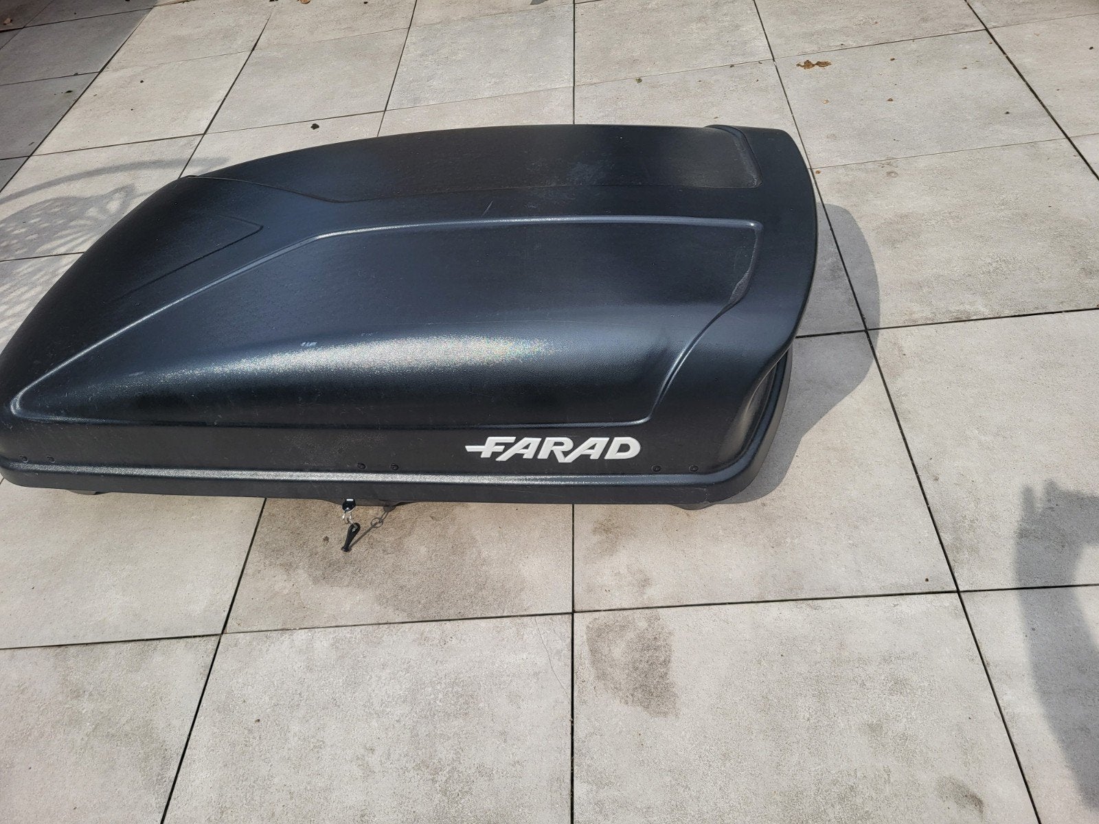 Farad Dakkoffer 480L met Dakdragers - Zo goed als nieuw, Ophalen