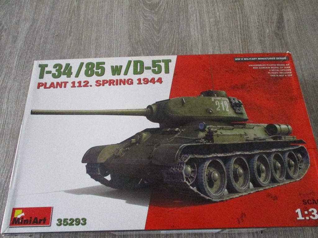 Miniart T-34/85 w/D-5T, Overige merken, Tank, 1:32 tot 1:50, Ophalen of Verzenden