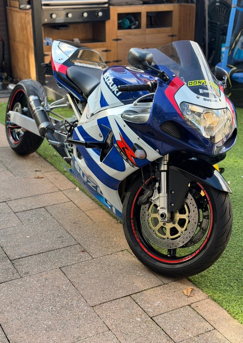 Suzuki GSXR 750 k1 verlengde achterbrug, Motoren, Ophalen