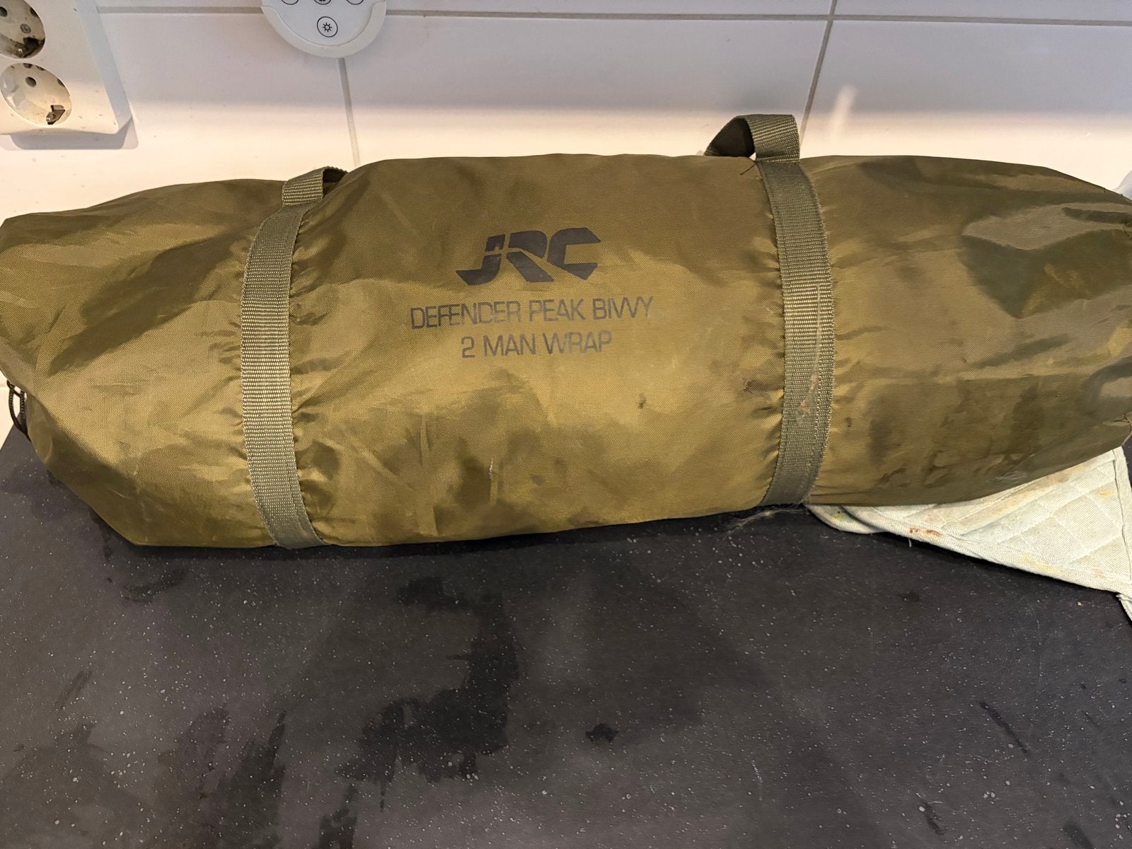 JRC Defender Peak Bivvy 2 Man Wrap -, Ophalen, Gebruikt, Tot en met 2