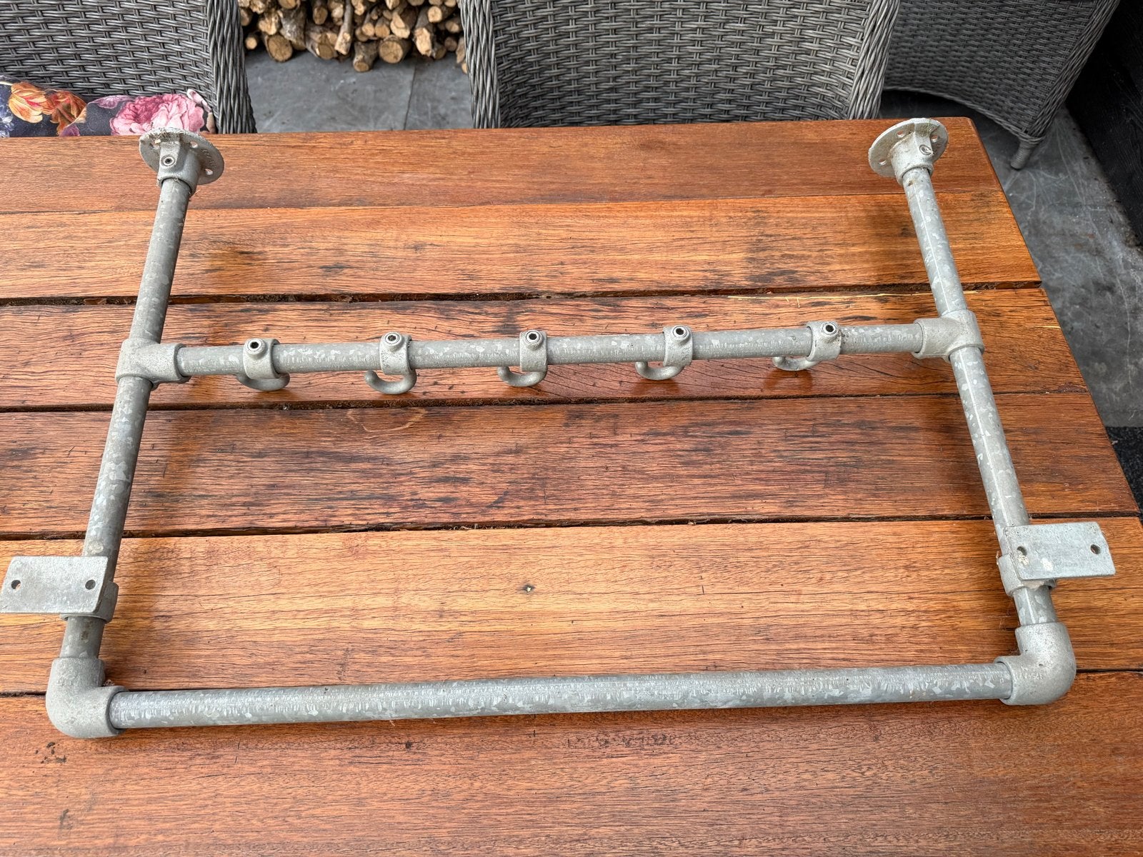 Industriële Wandkapstok van Metaal ( steigerpijp), Wandkapstok, Gebruikt, Ophalen of Verzenden, Minder dan 100 cm