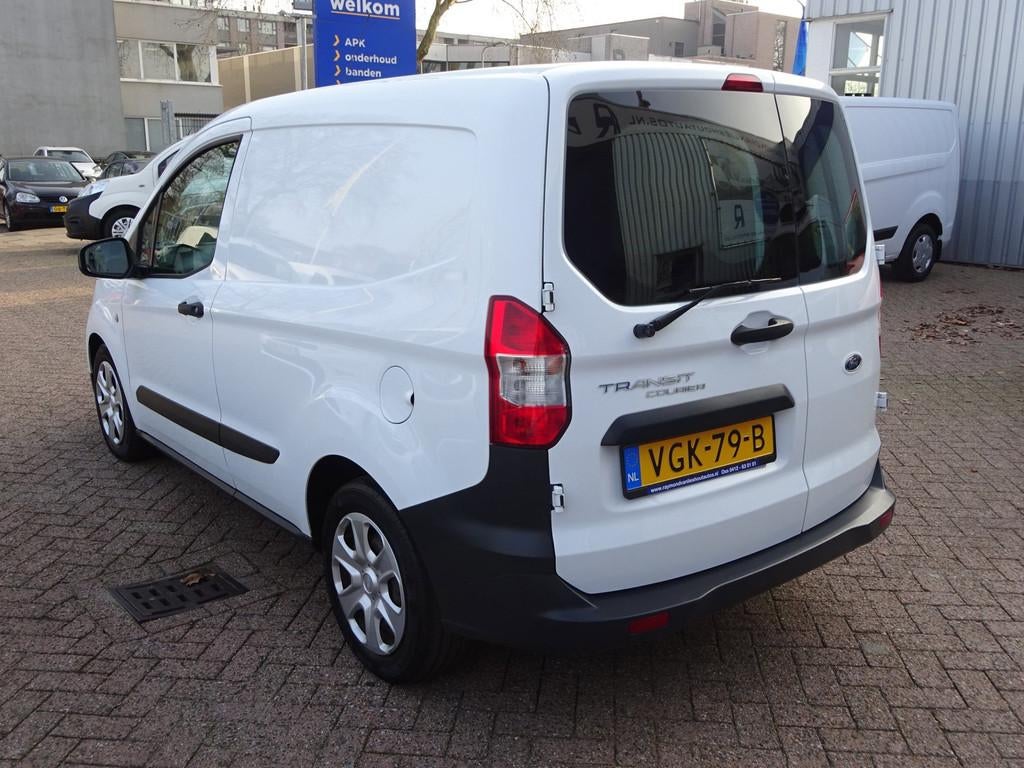Ford Transit Courier 1.0 Trend EcoBoost S&S BENZINE GRIJS KE, Voorwielaandrijving, Stof, Gebruikt, 100 pk