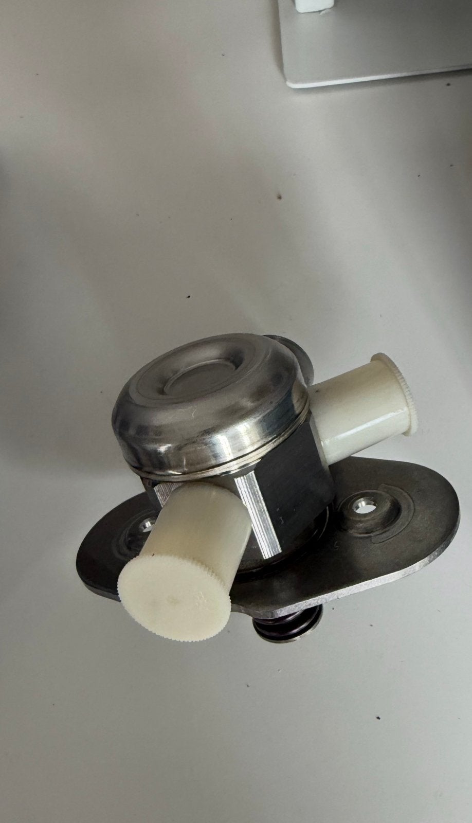 Hoge druk pomp bmw m5 /m6 / x5M/ x6M, Ophalen of Verzenden, Gebruikt, BMW