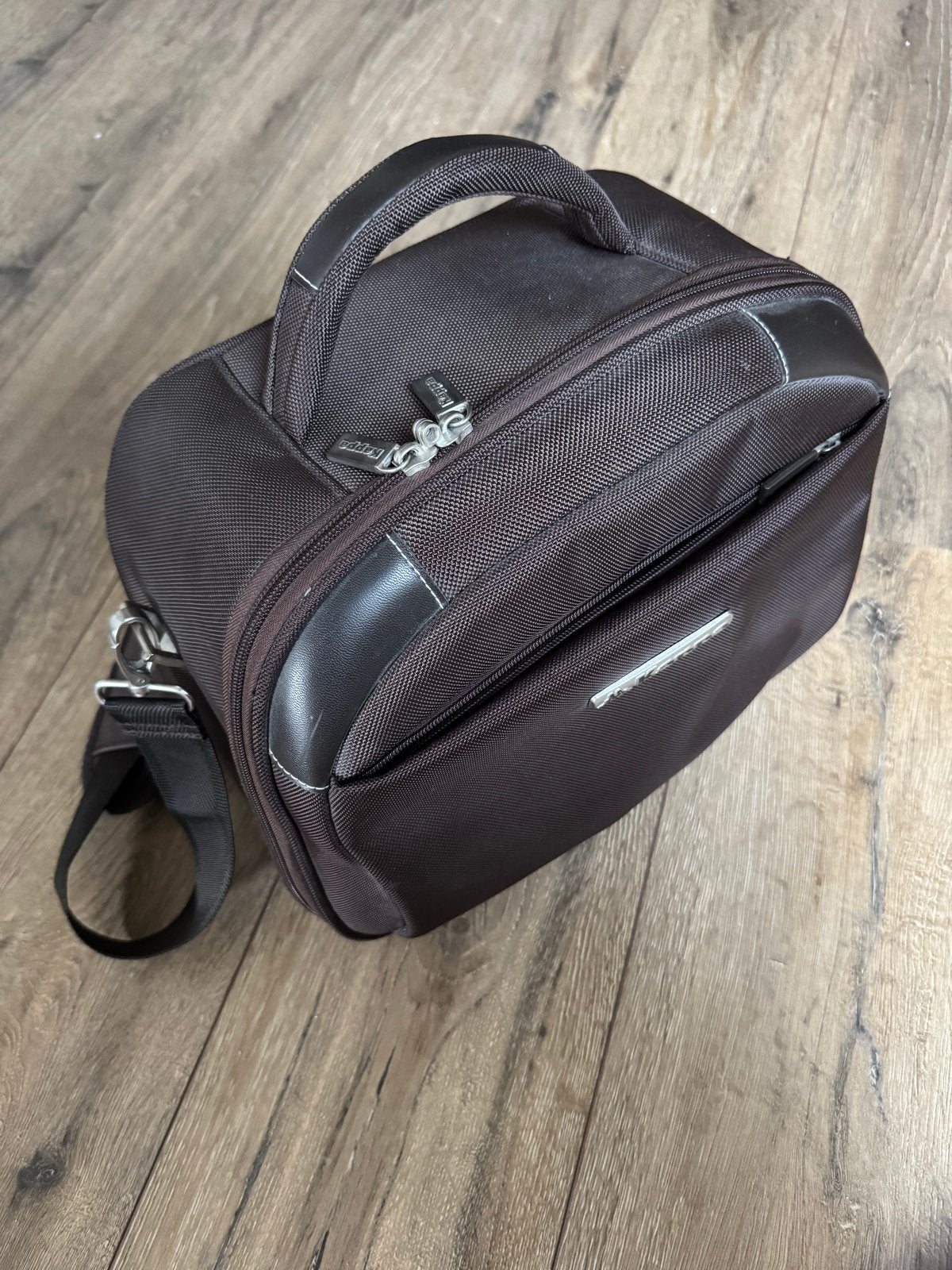 Kappa trolley opzet tas / grote toilettas, 30 cm of meer, Gebruikt, Bruin, Minder dan 35 cm