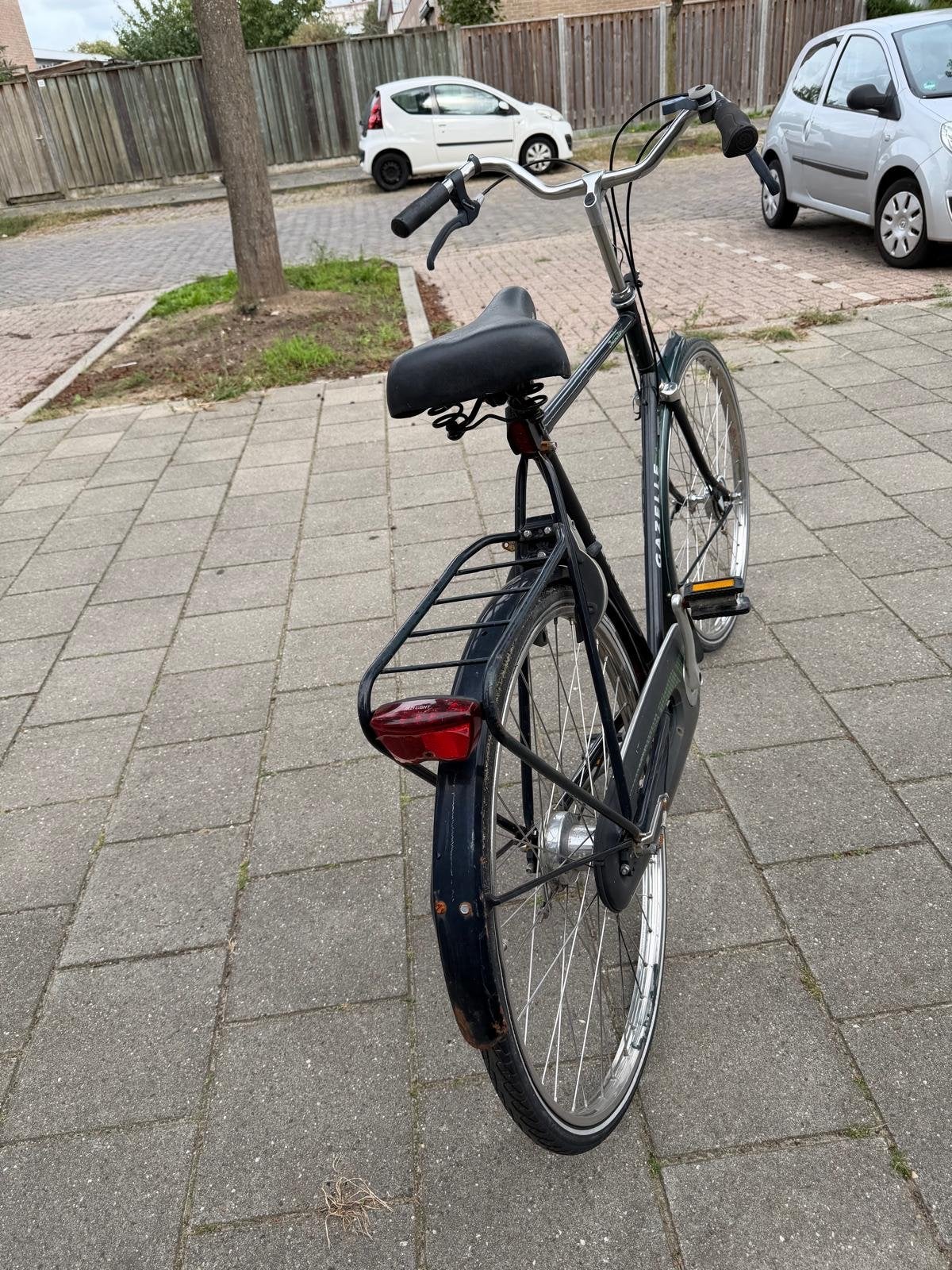 Foto 2 van Gazelle herenfiets - Klassiek en betrouwbaar