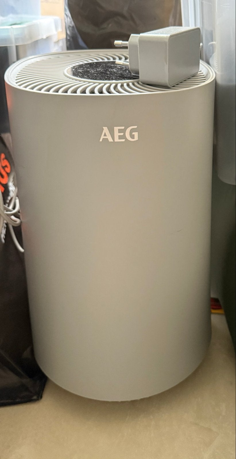 AEG Luchtreiniger - Zorgt voor schone lucht in huis, Ophalen of Verzenden, Gebruikt, Luchtreiniger