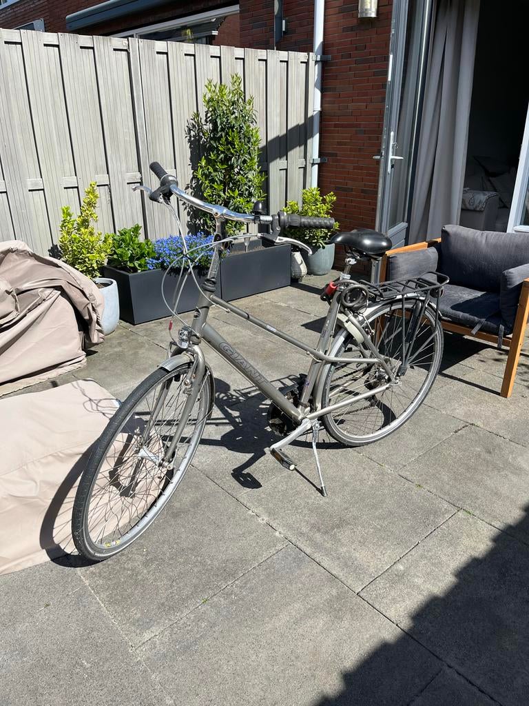 Giant Damesfiets - Comfortabel en Betrouwbaar, Fietsen en Brommers, Fietsen | Dames | Damesfietsen, Ophalen, Gebruikt, Velgrem