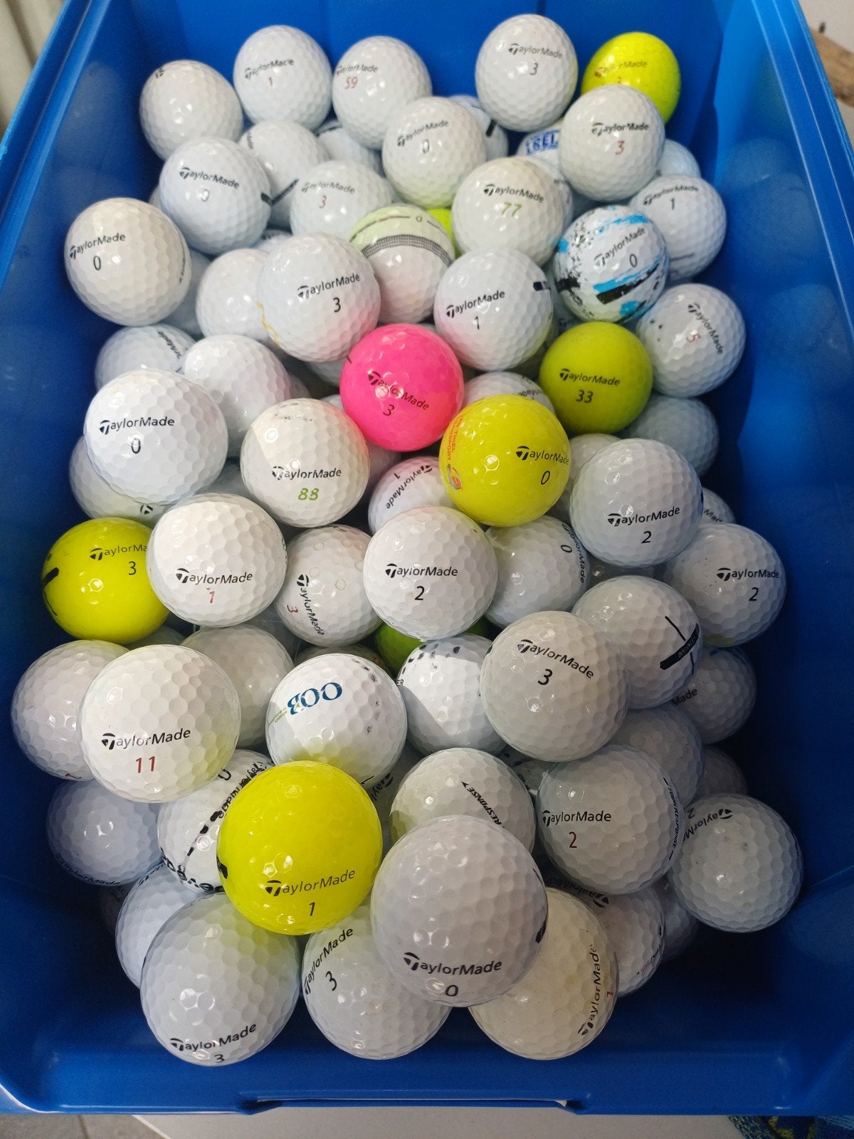 TaylorMade Mix Lake Balls zie beschrijving, Sport en Fitness, Ophalen, Bal(len)