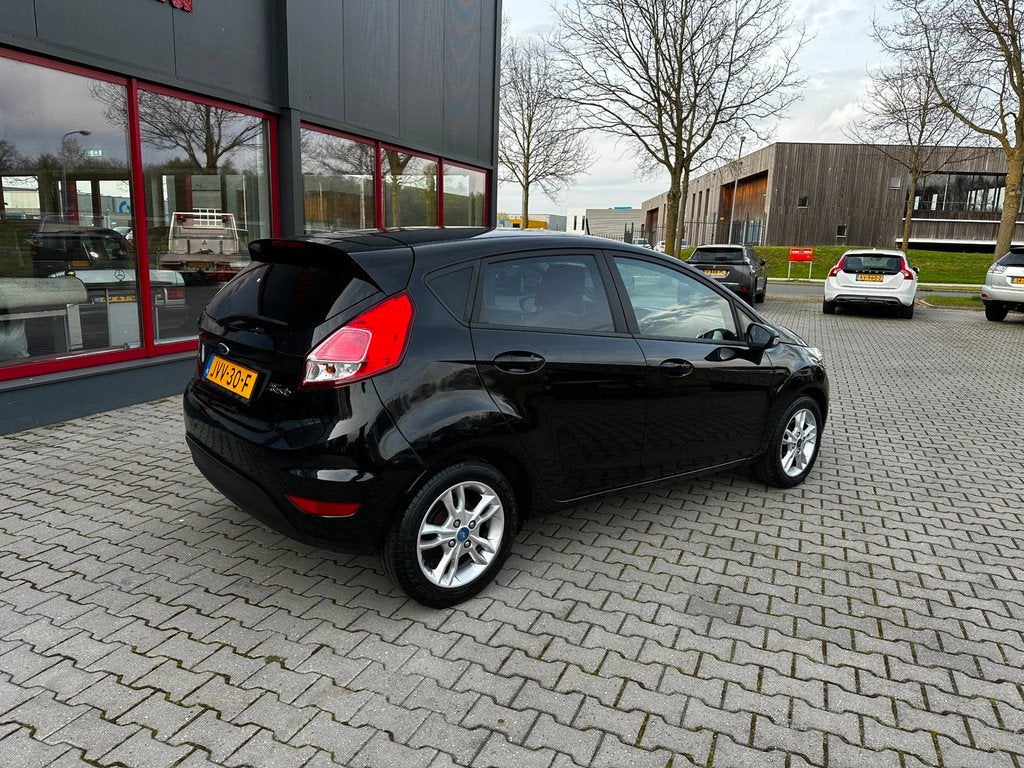 Ford FIESTA 1.0 EcoBoost Titanium / Dealer Onderhouden / 5-D, Voorwielaandrijving, 101 pk, Euro 6, Bedrijf