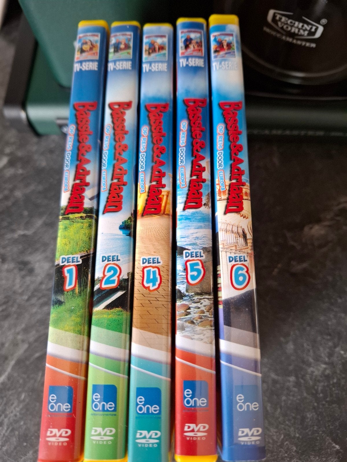 te koop Bassi en Adriaan, Ophalen, Zo goed als nieuw