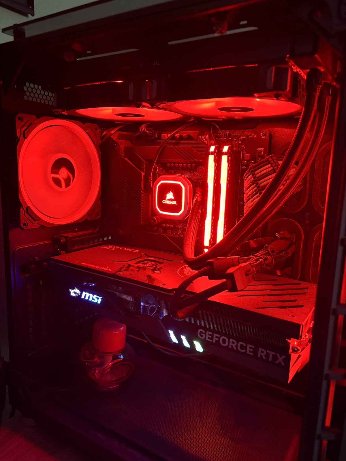 Complete Game PC met RTX 4070Ti, i5-11400 en Corsair onderde, Ophalen, Gebruikt, 2 tot 3 Ghz, Gaming