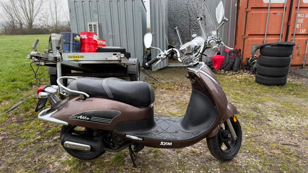 Sym allo / snor / 9900 km / 2015, Ophalen, Zo goed als nieuw, Benzine, Allo