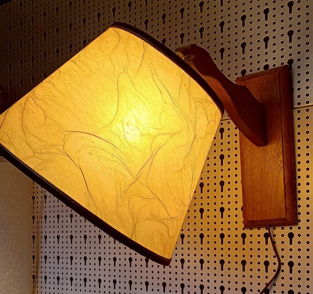 nostalgische  Hollandse wandlamp ,zwenklamp , leeslamp   70s, Met snoer/stekker, Gebruikt, Bruin, Hout