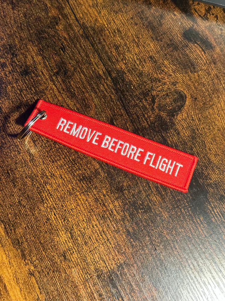 Sleutelhanger 'REMOVE BEFORE FLIGHT, Ophalen of Verzenden, Nieuw, Overige typen