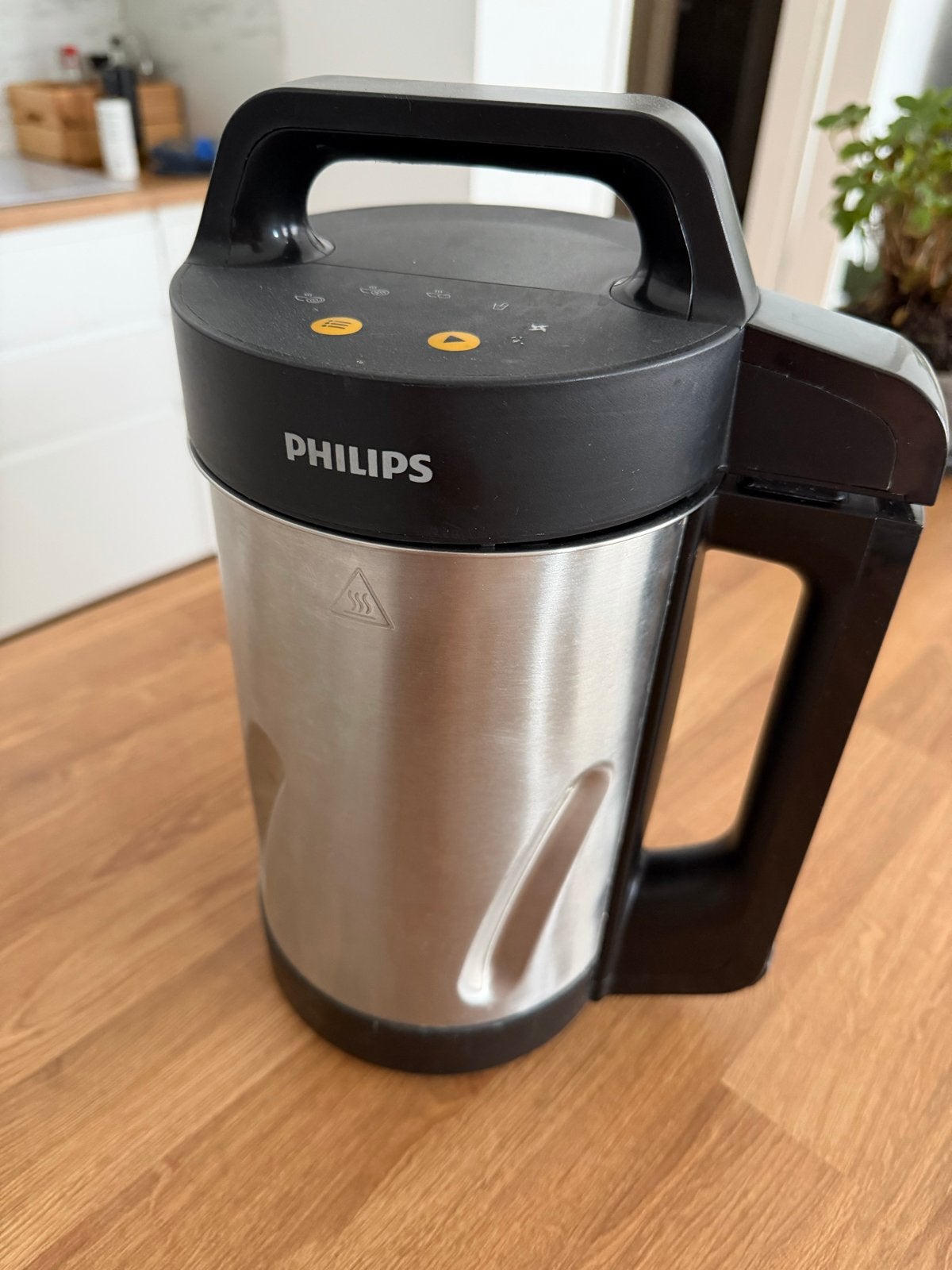 Philips soepmaker/blender - perfect voor snelle maaltijden, 1 tot 2 liter, Ophalen, Zo goed als nieuw, 2 snelheden