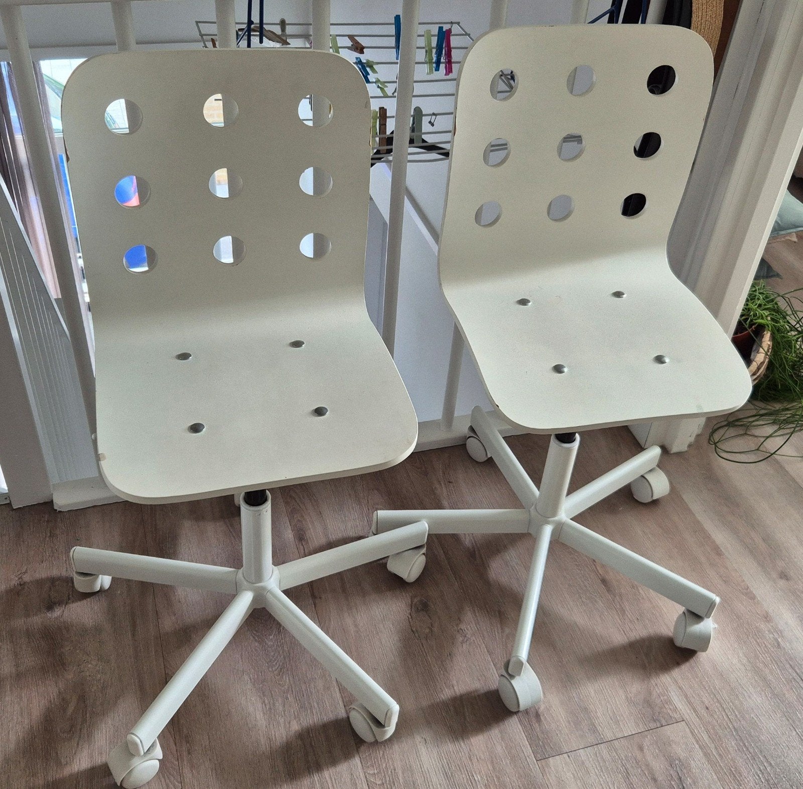 2 bureaustoelen IKEA, gratis!, Ophalen, Gebruikt, Wit, Bureaustoel
