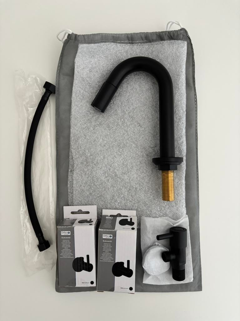 Zwarte fonteinkraan + aansluitslang/2x hoekstopkraan (NIEUW), Huis en Inrichting, Ophalen, Minder dan 50 cm, Overige typen, Nieuw