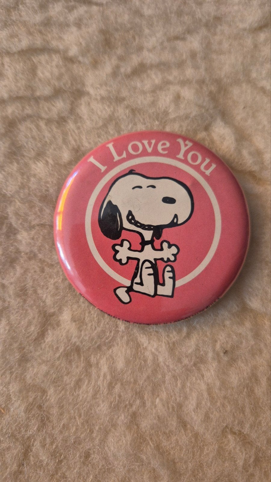 Snoopy button vintage, Verzamelen, Speldjes, Pins en Buttons, Ophalen of Verzenden, Gebruikt, Overige onderwerpen, Button