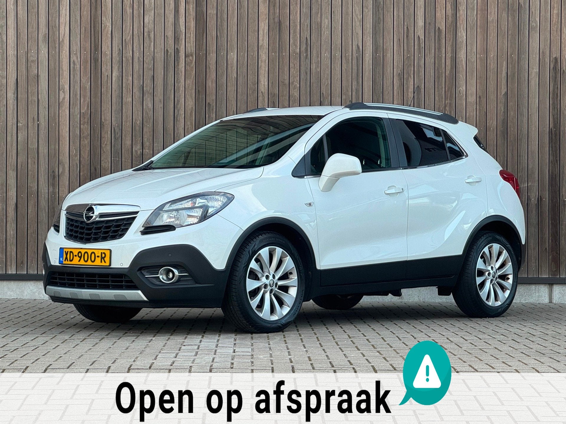 Opel Mokka 1.4 T Cosmo |Leder|Trekhaak|Winterpakket|, Voorwielaandrijving, Euro 5, Gebruikt, Zwart