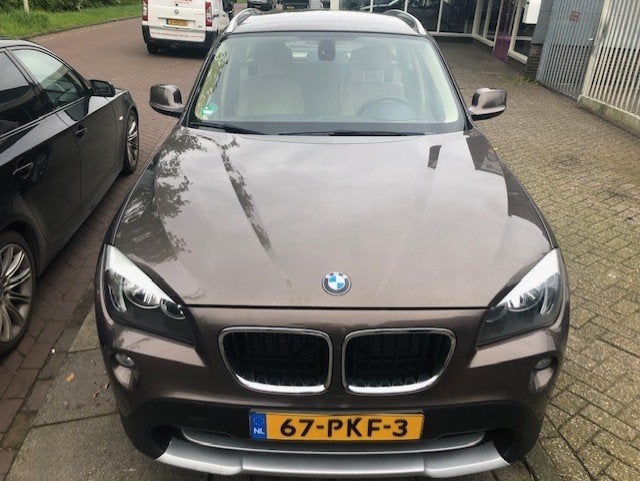 Foto 3 van BMW X1 18i sdrive 2010 High ex/ Stoelvw Cruise/ 2e eig NAP!!