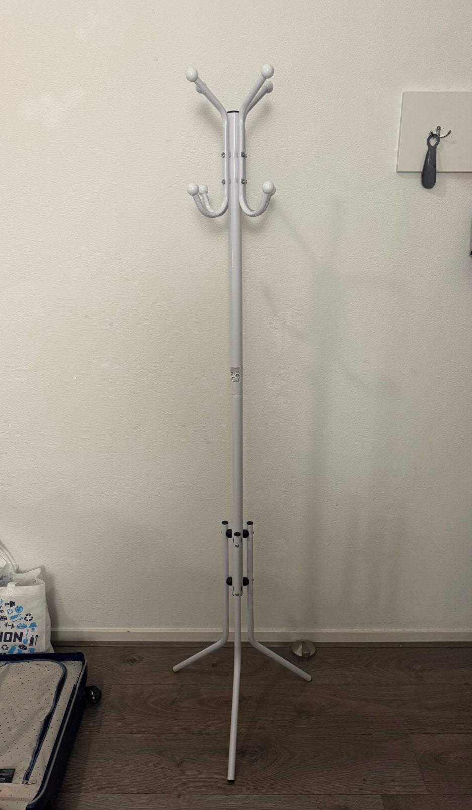 Coat Rack / Clothes Hanger, Huis en Inrichting, Ophalen, Zo goed als nieuw, Metaal, Staande kapstok