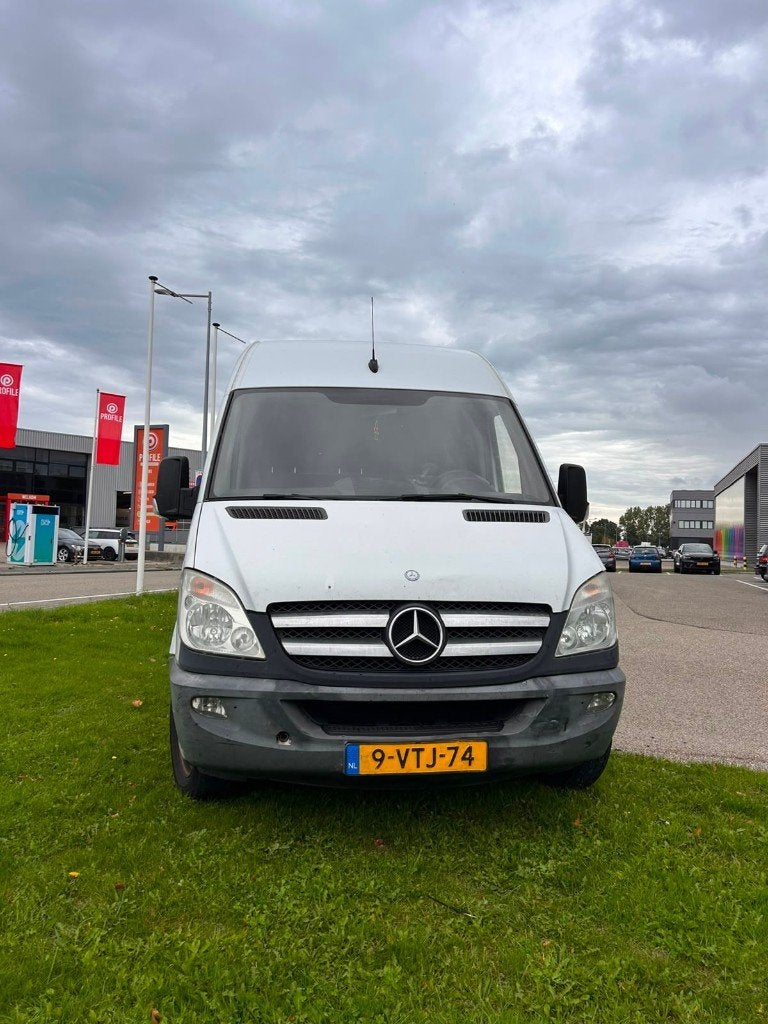 Mercedes-Benz Sprinter 316 CDI  2012, Automaat, Euro 5, Achterwielaandrijving, Zwart