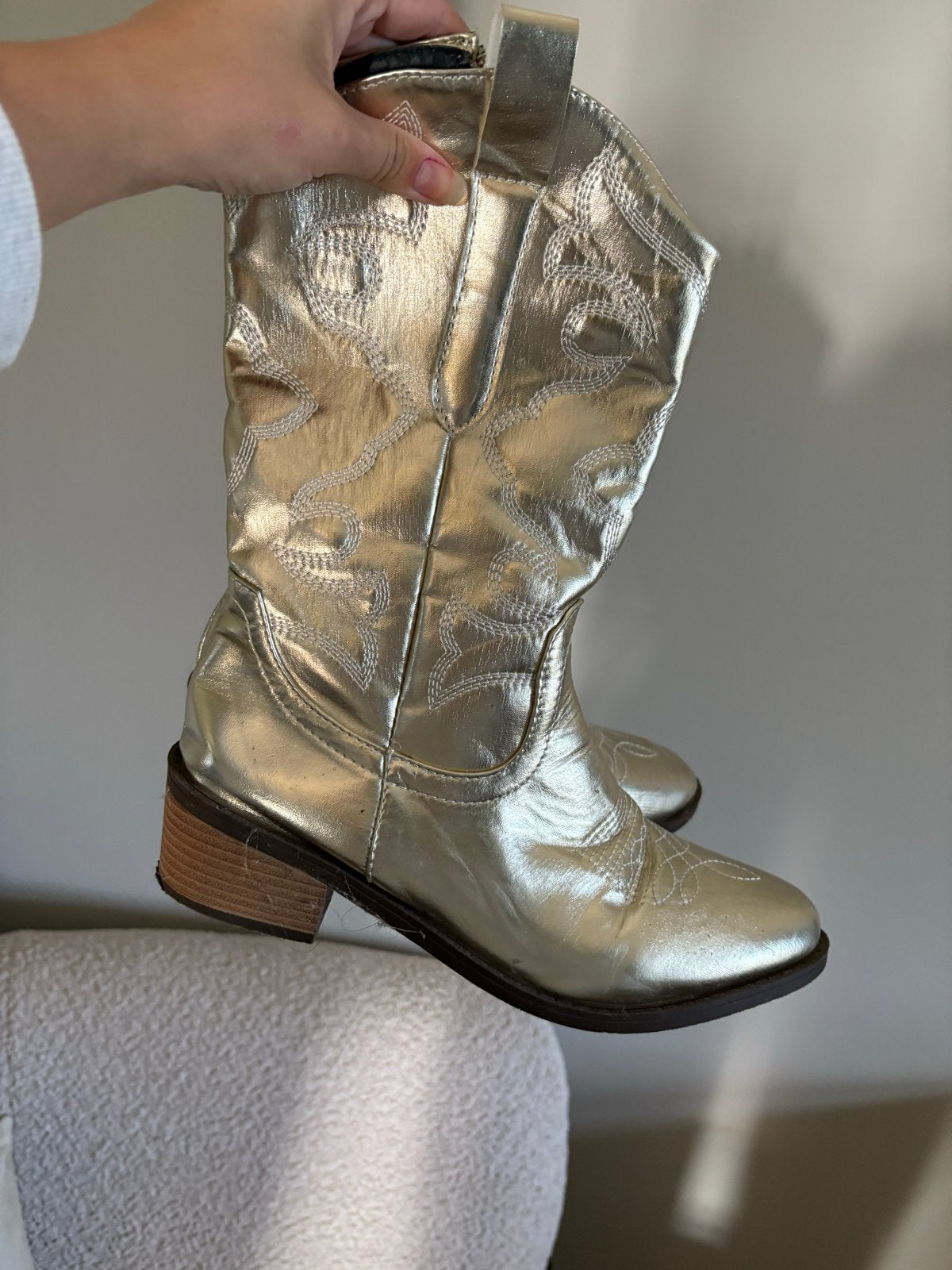 Gouden cowboylaarzen, Kleding | Dames, Verzenden, Zo goed als nieuw, Overige kleuren, Lage of Enkellaarzen