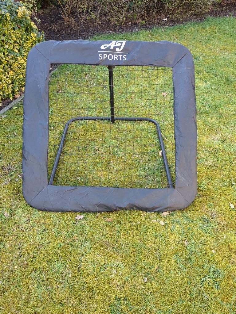 Verstelbaar voetbal rebounder / bouncer 80x80 cm, Sport en Fitness, Voetbal, Maat XL, Ophalen, Zo goed als nieuw, Overige typen