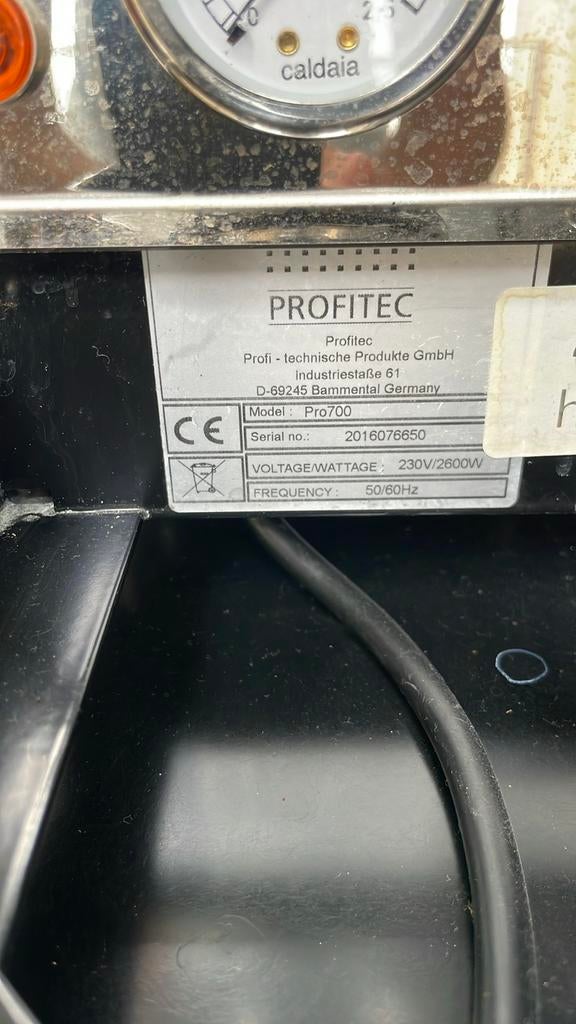 Profitec Pro 700 Espresso Apparaat - Zo goed als nieuw, Witgoed en Apparatuur, Koffiezetapparaten, Ophalen, Afneembaar waterreservoir