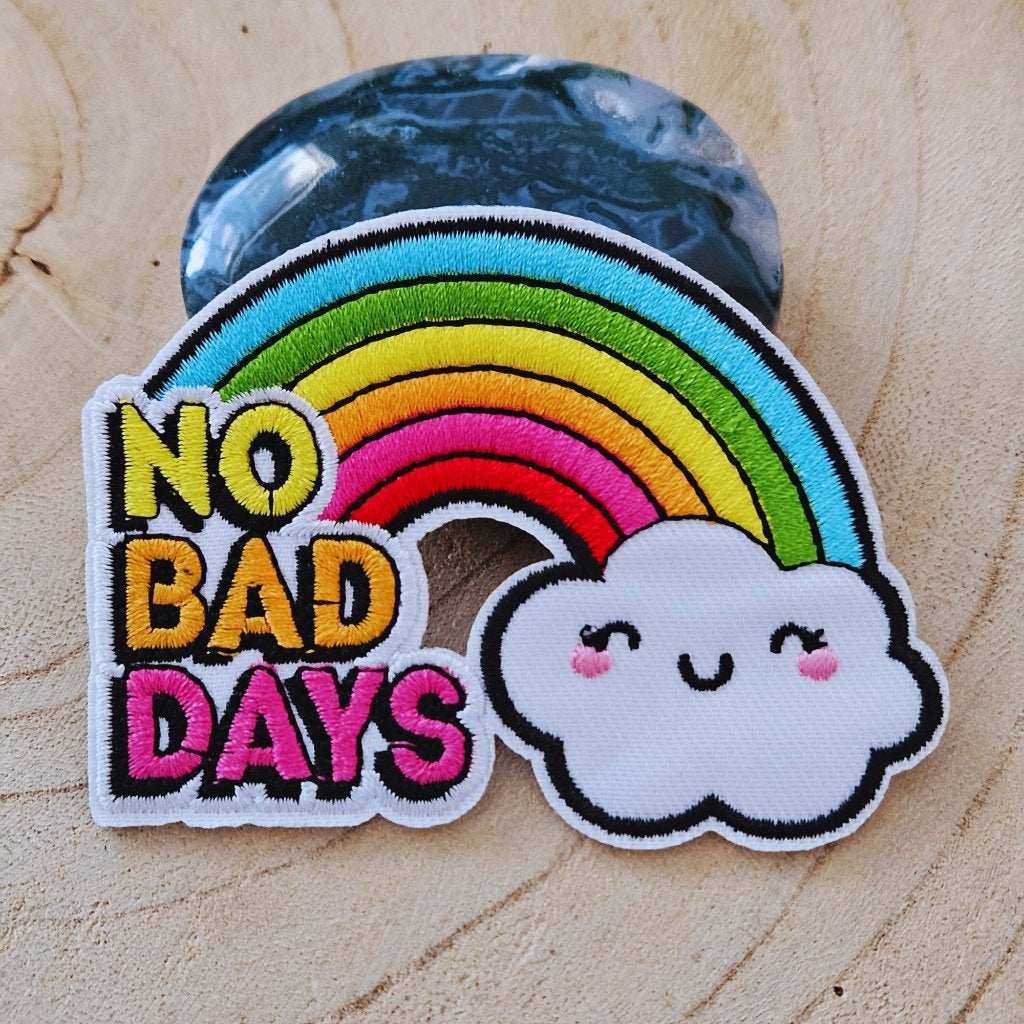 Strijk embleem applicatie Patch No bad days regenboog, Hobby en Vrije tijd, Kledingapplicaties en Hotfix, D, Nieuw, Ophalen of Verzenden