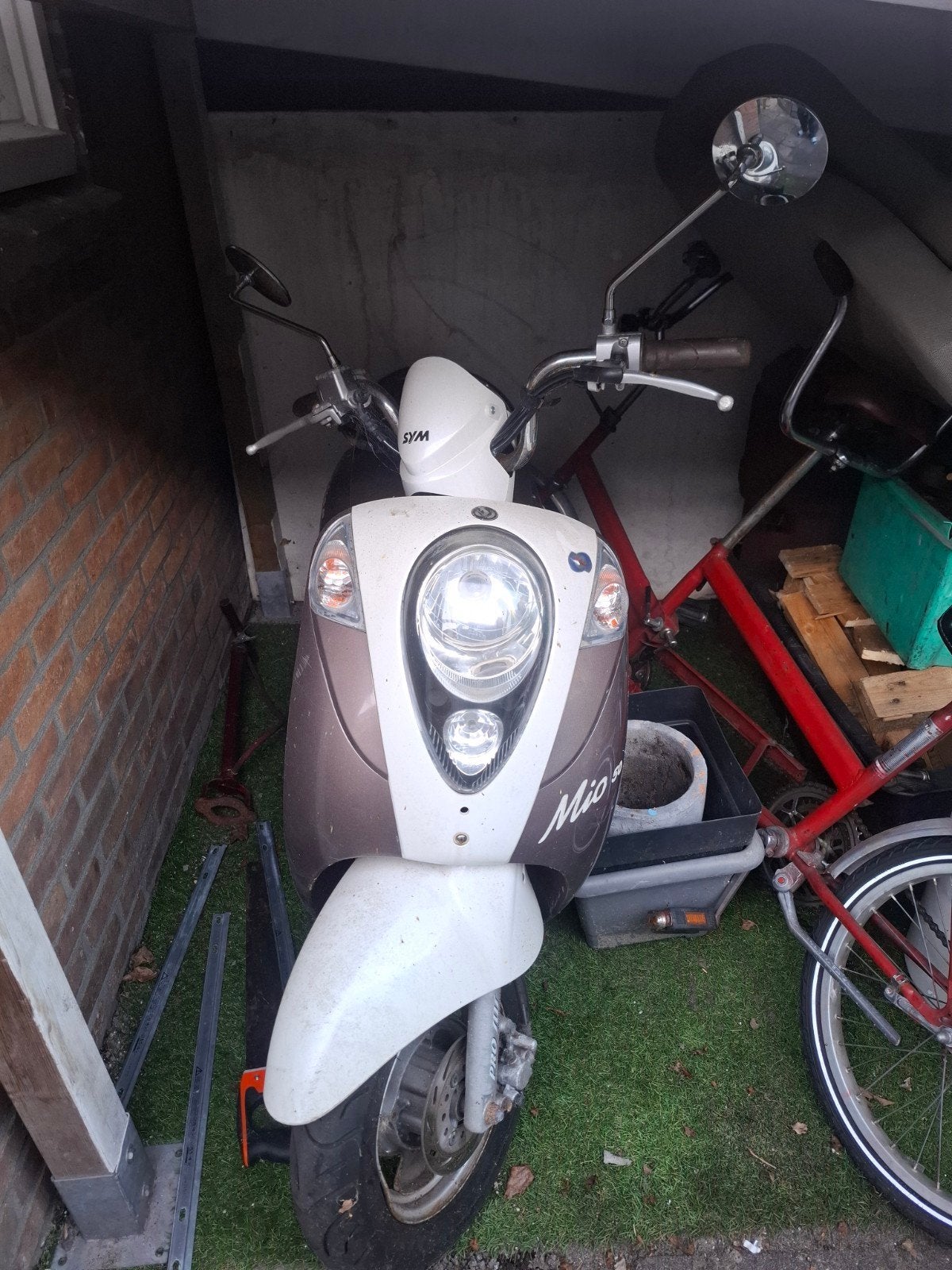 SYM Mio 50 Scooter - Goed onderhouden, 4608 km, Mio, Gebruikt, Maximaal 45 km/u, Ophalen of Verzenden